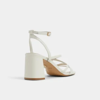 Esther Sandal med remmar och klack, blockklack