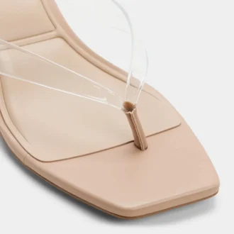 Hazie Tångsandal med blockklack