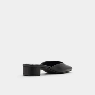 Lannah Mule, blockklack